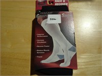 Zensah - Black Compression Socks Size: L