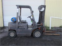 Nissan/Datsun PF02 Forklift (propane)