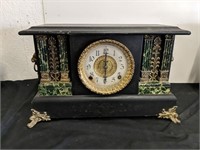 11x17 mantle clock. See pictures for details.