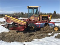 VERSATILE 4400 SP SWATHER, HYDRO, 18.4-16.1,