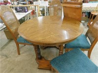 dining table w/4 chairs & 18" board