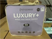 4 Minijumbuk Queen Woollen Mattress Toppers