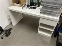 White Timber Single Drawer Office Desk
