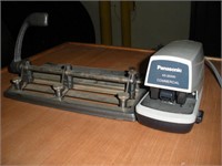 Electric Stapler & Hole Punch
