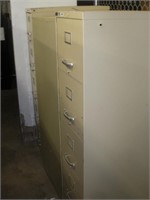 (4) 5 Drawer Filing Cabinets   61 Inches Tall