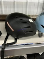 Mongoose bicycle helmet