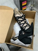 Qupid size 10 heels