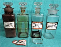 4 VINTAGE MEDICAL APOTHECARY DRUG STORE JARS