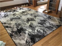 94" x130” distressed chevron gray rug with felt