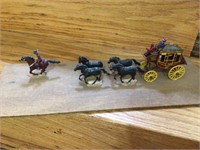 Wells Fargo Express pulled by horses figurines