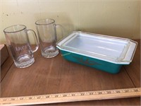 Pyrex covered bakeware and 2 mugs