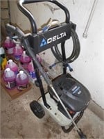 Delta gas powered pressure washer (gas drained but