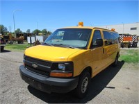 06 Chevrolet Express  Subn YW 8 cyl  Started on