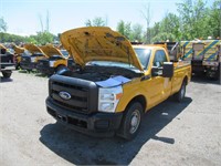 11 Ford F250  Pickup YW 8 cyl  Started with Jump