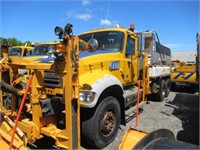 11 Mack GU713  Dump YW 6 cyl  Diesel; Plow and