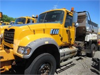 09 Mack GU712  Dump YW 6 cyl  Diesel; Plow and