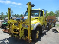 06 International 760  Dump YW 6 cyl  Diesel;