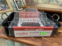 COOKS NON STICK ROASTING PAN WITH RACK