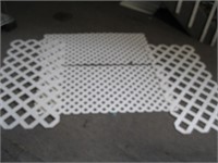 3 Plastic Trellises