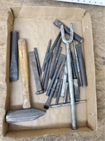 TRAY- CHISELS, HAMMER, MISC