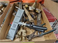 TRAY OF WELDING AND TORCH ACCESSORIES, CLAMPS,