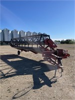 Case 730 pull / type swather