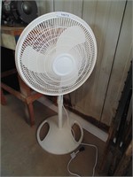 Pedestal Fan