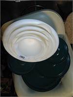 Plastic Mixing Bowl Set w/ Lids