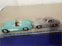 2 collector model cars Burago Chevrolet Corvette