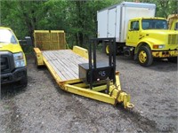 05 Towmaster T10DDB Trailer YW; Defects: Body