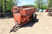 Hawk Bilt Side Slinger Manure Spreader