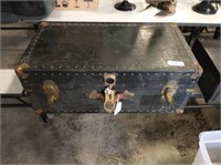 Steamer Trunk w/ Tray - Missing a Handle