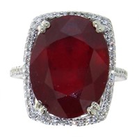 14kt Gold 17.40 ct Oval Ruby & Diamond Ring