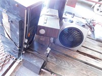 LOT  - 2 BOX HEATERS    SAVEHEAT HEATER