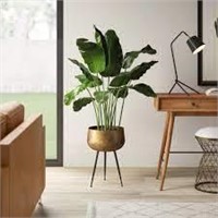 Mcmullen Iron Pot Planter With Legs