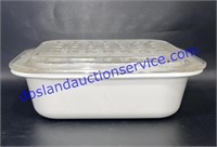 Vintage Corning Ware Dish (7 x 5.5 x 2) & Pyrex