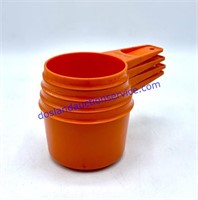 Set of Vintage Tupperware Measuring Cups