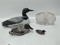 duck figurines and paper weight
