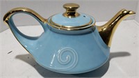 USA Pearl China Co. Teapot