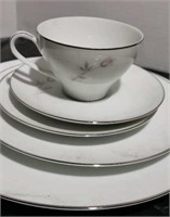 4 Sets Noritake "Pasadena"  5 pc place setting