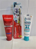 360° Advanced Colgate toothbrushes