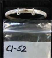 C1-52 Sterling split bangle w/safety chain