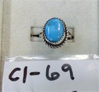 C1-69 Sterling ring w/oval turquoise stone size
