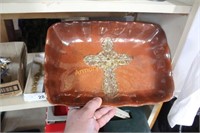 CROSS DECORATED DISH