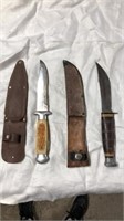 Pair of knives with sheaths. Sabre Japan and