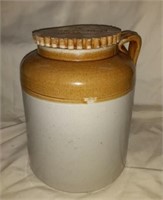Cookie Jar marked Jagdish Pottery Morbi 8"x6"