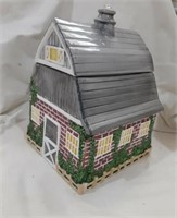 Cookie Jar Barn marked made in china 7"x 10"