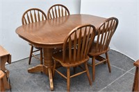 Oak Dinning Set Oval Pedestal Table, 4 Chairs Plus