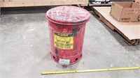 Stain Rag Trash Can