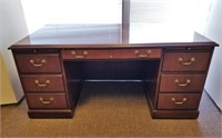 OFS Traditional Executive Desk